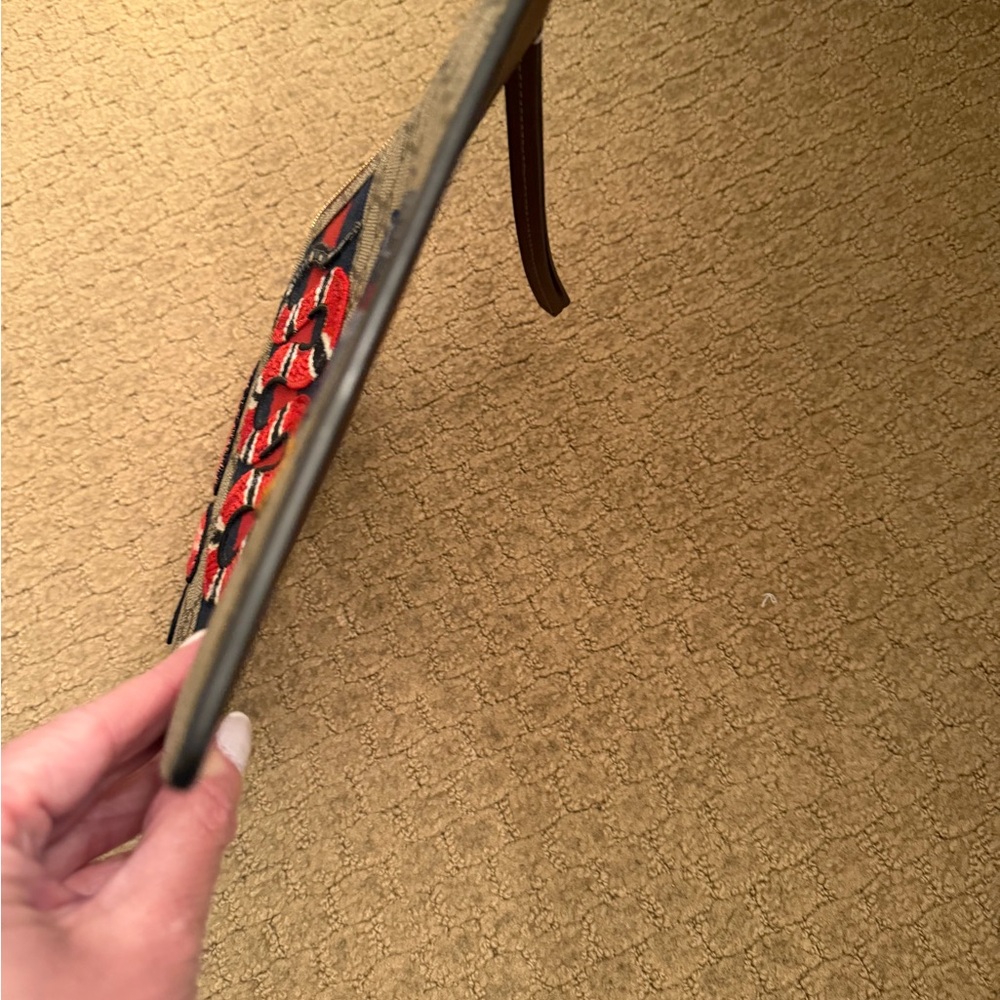 Gucci Monogram Snake Patch Clutch - Picture 4 of 6